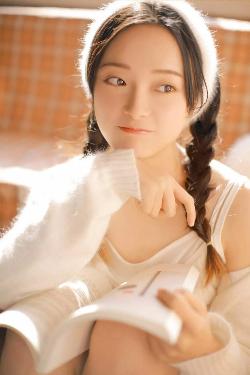 善良的女秘书的目的