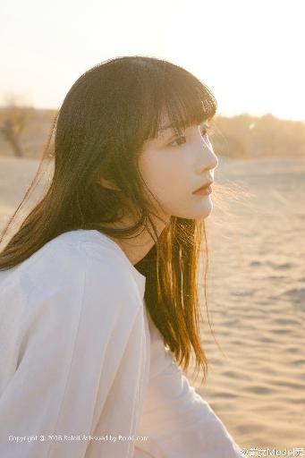 青青河边草下一句