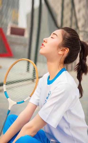 两个女儿和爸爸的搞笑视频