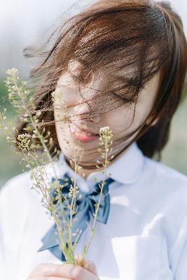 共享女儿小诗1～10章的背景资料