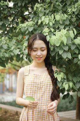 三人闺蜜名一男二女