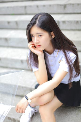 阴部上面毛毛的地方肉太多